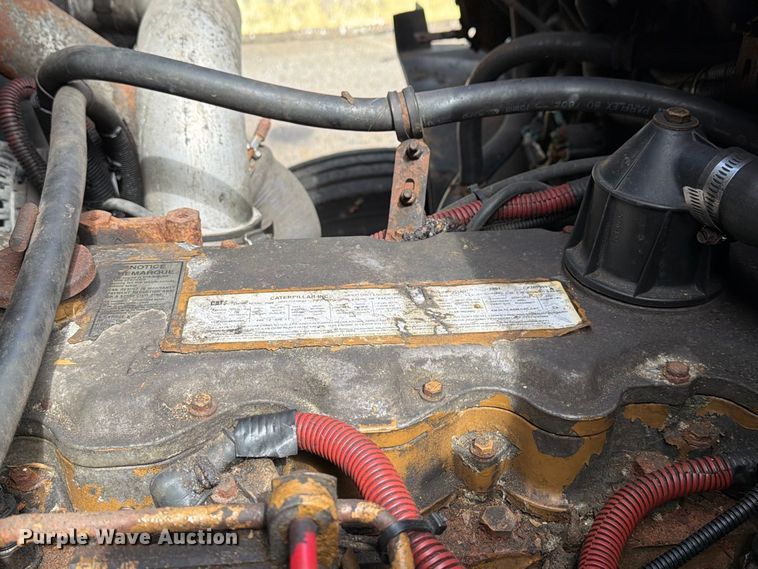 image for item FG3022 2002 Freightliner FL70 dump truck