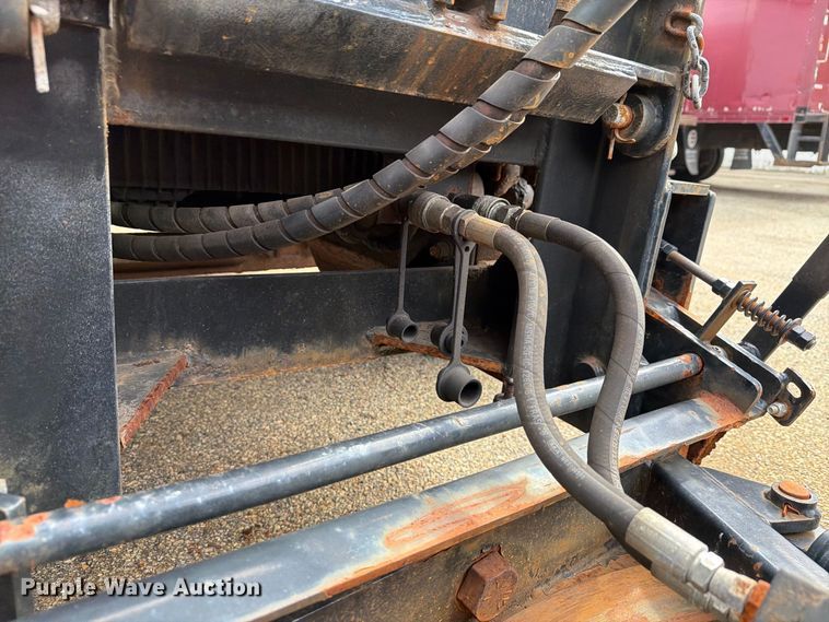 image for item FG3022 2002 Freightliner FL70 dump truck