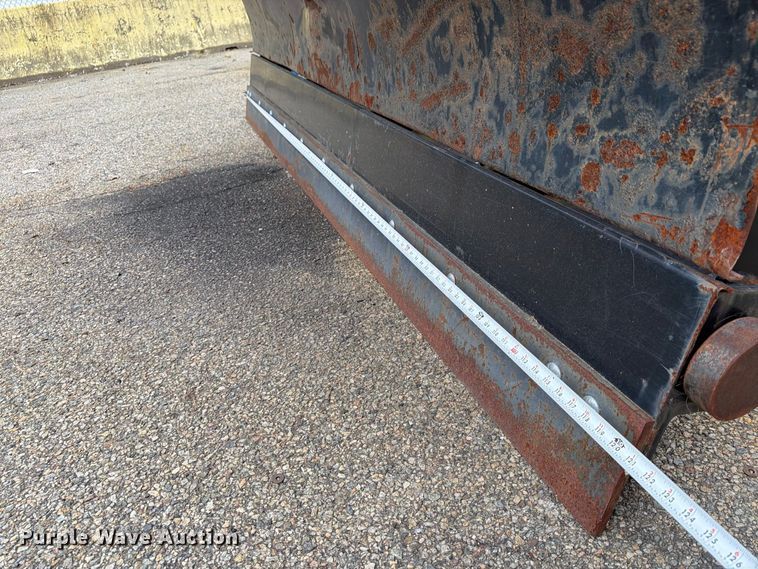 image for item FG3022 2002 Freightliner FL70 dump truck
