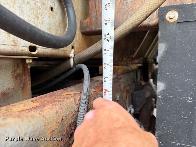 image for item FG3022 2002 Freightliner FL70 dump truck
