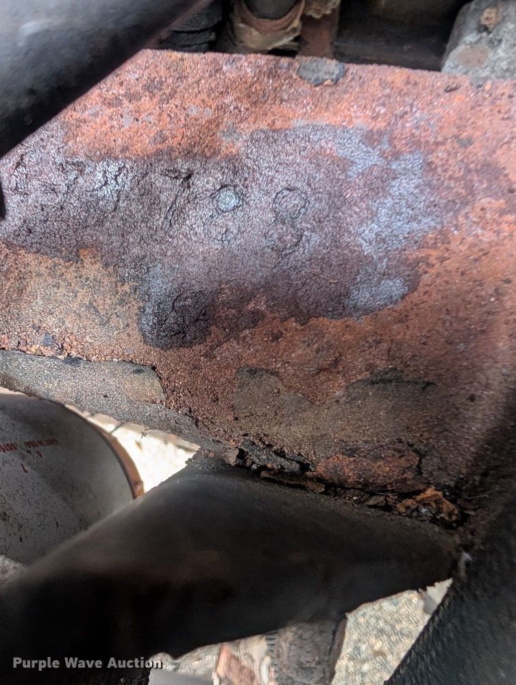 image for item FG3022 2002 Freightliner FL70 dump truck