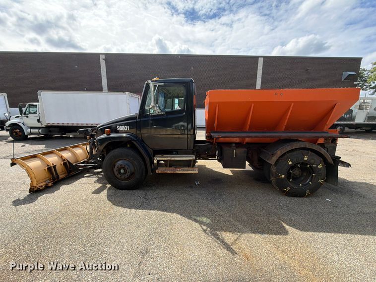 image for item FG3023 1998 Freightliner FL70 dump truck