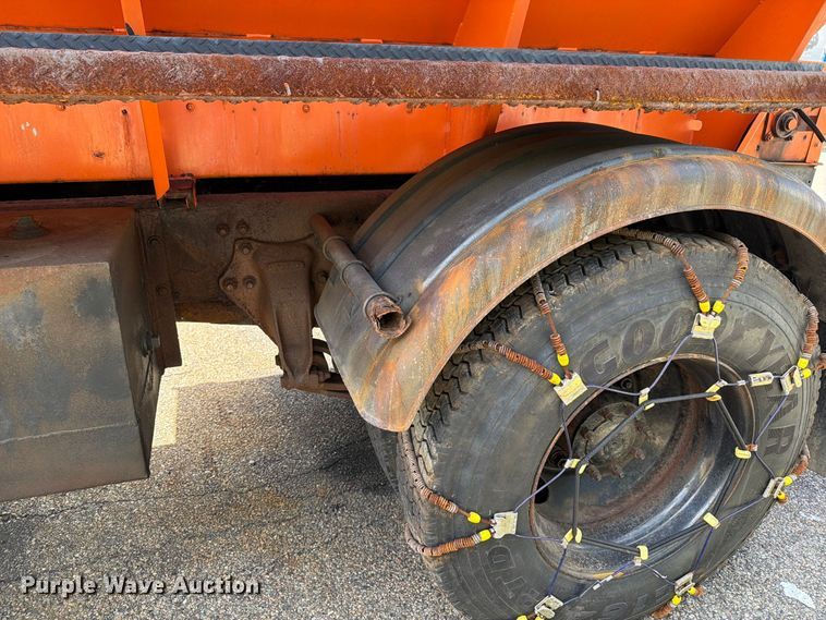 image for item FG3023 1998 Freightliner FL70 dump truck