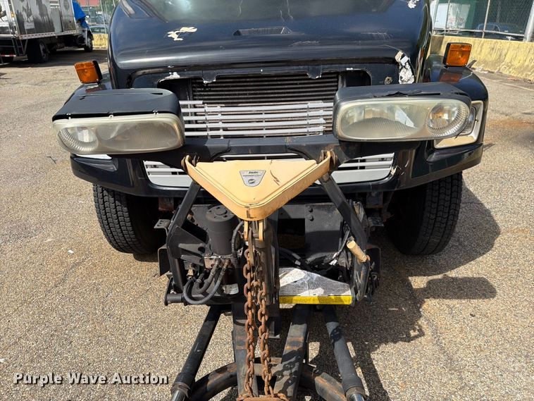 image for item FG3023 1998 Freightliner FL70 dump truck