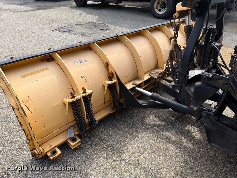 image for item FG3023 1998 Freightliner FL70 dump truck