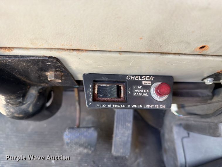 image for item FG3023 1998 Freightliner FL70 dump truck