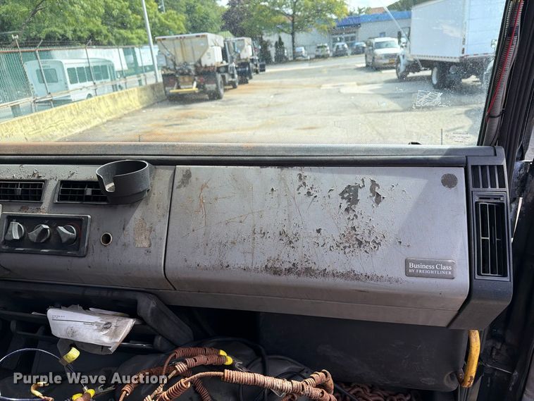 image for item FG3023 1998 Freightliner FL70 dump truck