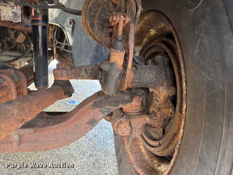 image for item FG3023 1998 Freightliner FL70 dump truck