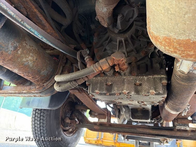 image for item FG3023 1998 Freightliner FL70 dump truck