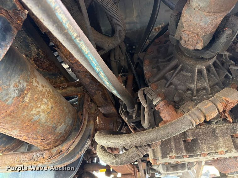 image for item FG3023 1998 Freightliner FL70 dump truck
