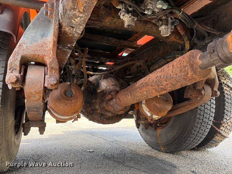 image for item FG3023 1998 Freightliner FL70 dump truck