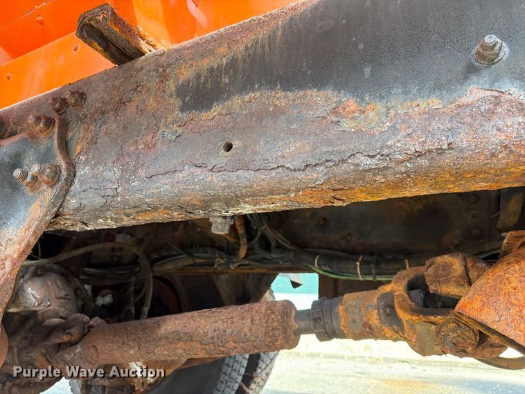 image for item FG3023 1998 Freightliner FL70 dump truck