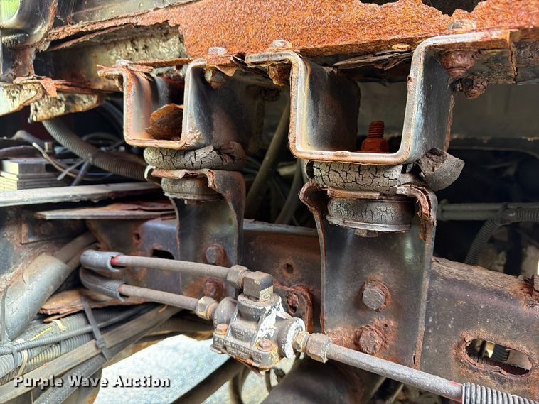 image for item FG3023 1998 Freightliner FL70 dump truck