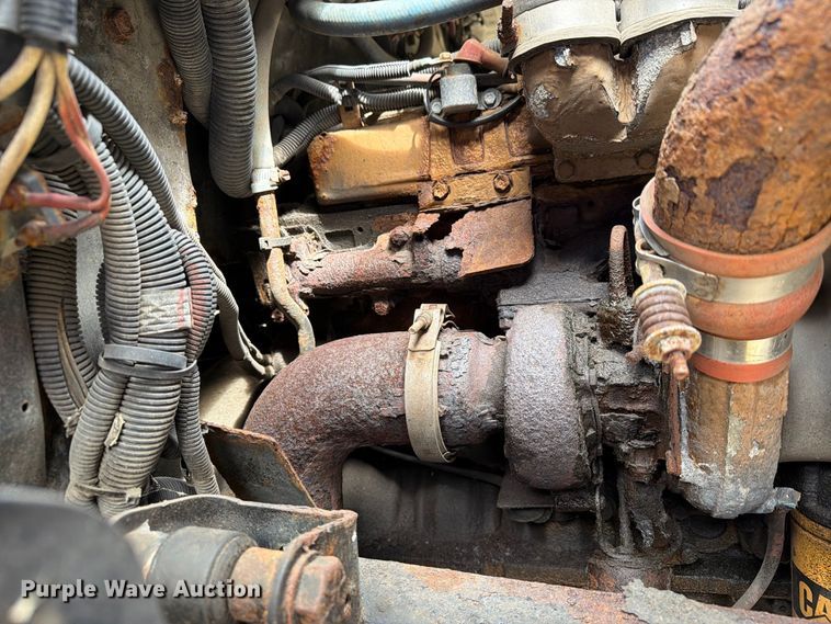 image for item FG3023 1998 Freightliner FL70 dump truck
