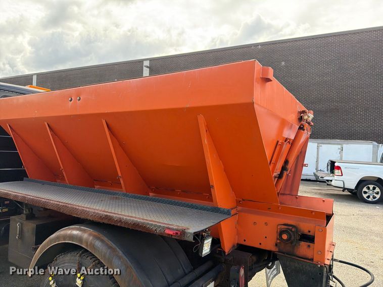 image for item FG3023 1998 Freightliner FL70 dump truck
