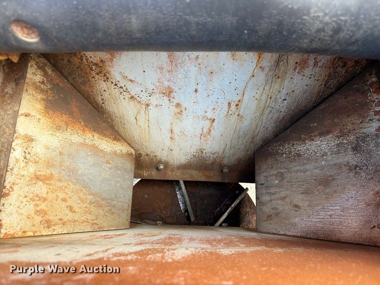 image for item FG3023 1998 Freightliner FL70 dump truck