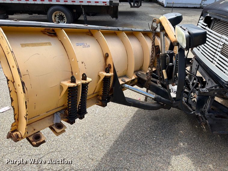 image for item FG3023 1998 Freightliner FL70 dump truck