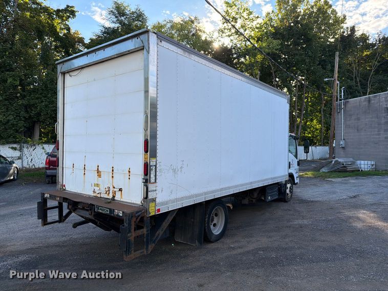 image for item FG3024 2016 Isuzu NRR box truck
