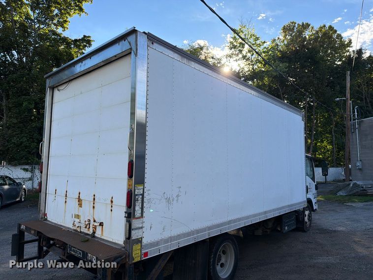 image for item FG3024 2016 Isuzu NRR box truck