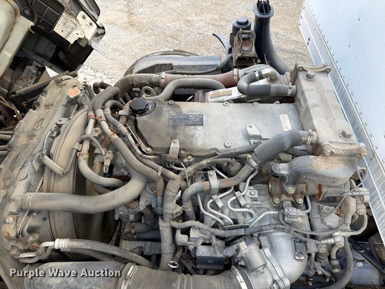 image for item FG3024 2016 Isuzu NRR box truck