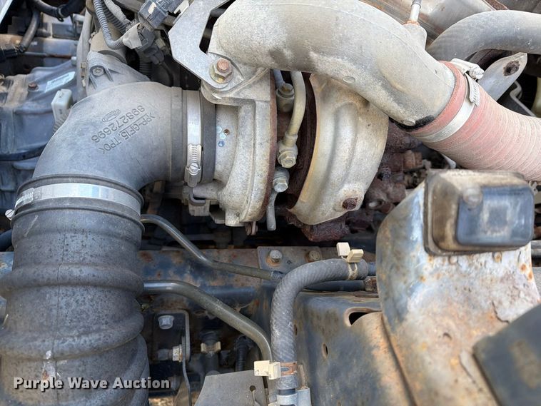 image for item FG3024 2016 Isuzu NRR box truck