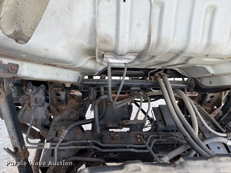 image for item FG3024 2016 Isuzu NRR box truck