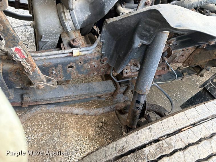 image for item FG3024 2016 Isuzu NRR box truck