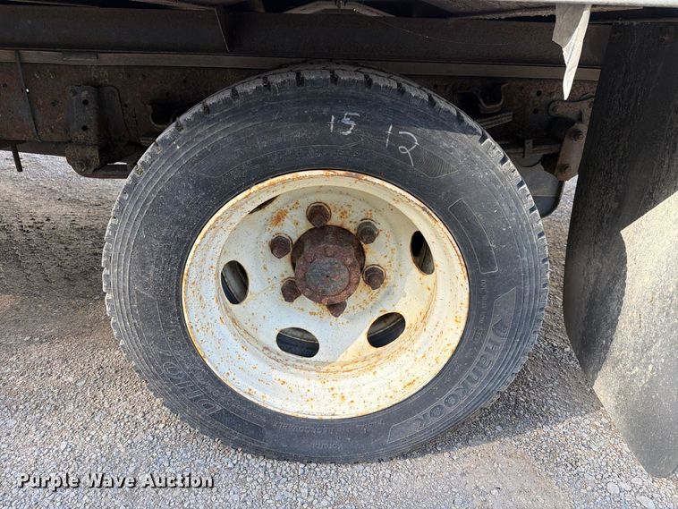 image for item FG3024 2016 Isuzu NRR box truck