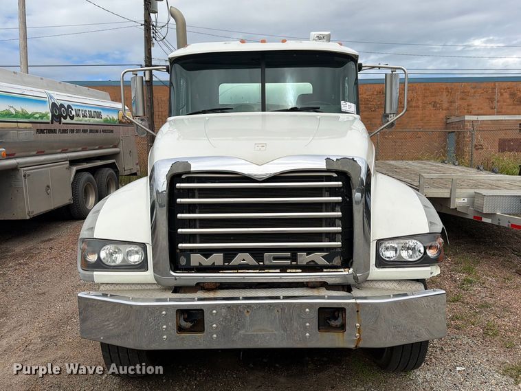 image for item FG3025 2012 Mack Granite fuel truck