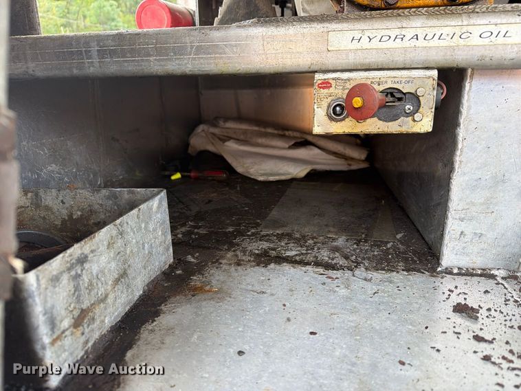 image for item FG3025 2012 Mack Granite fuel truck