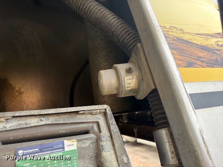 image for item FG3025 2012 Mack Granite fuel truck