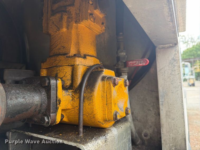 image for item FG3025 2012 Mack Granite fuel truck