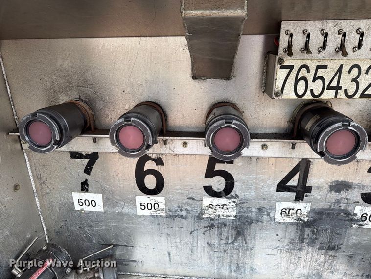 image for item FG3025 2012 Mack Granite fuel truck