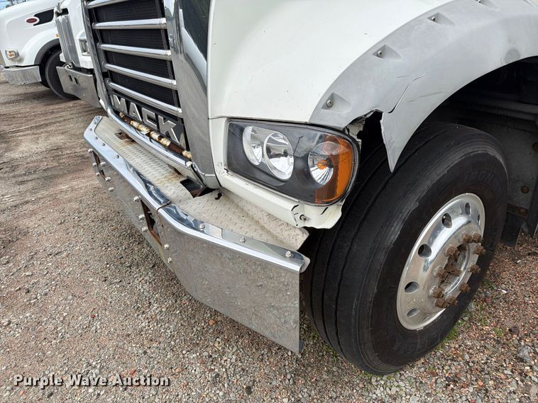 image for item FG3025 2012 Mack Granite fuel truck