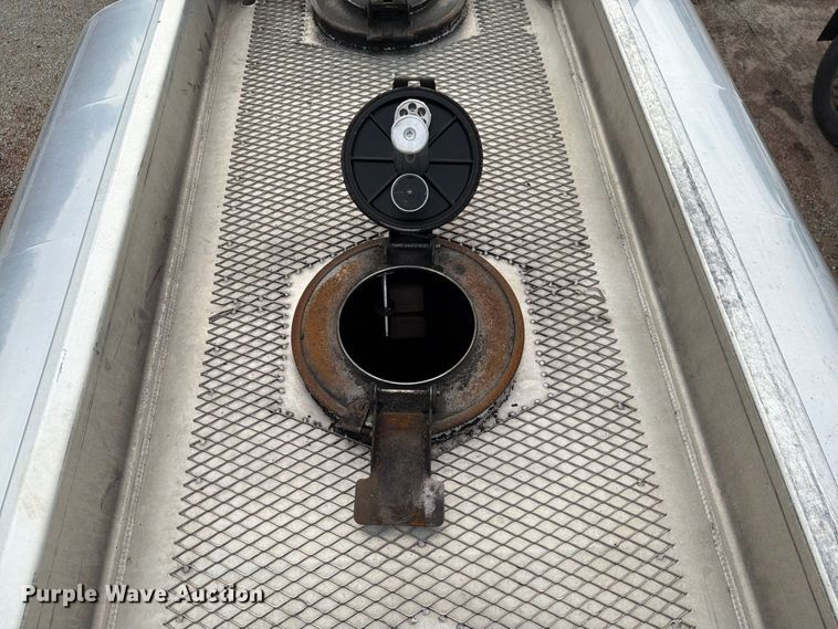 image for item FG3025 2012 Mack Granite fuel truck