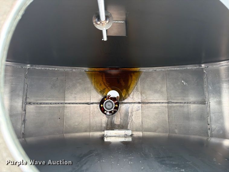 image for item FG3025 2012 Mack Granite fuel truck