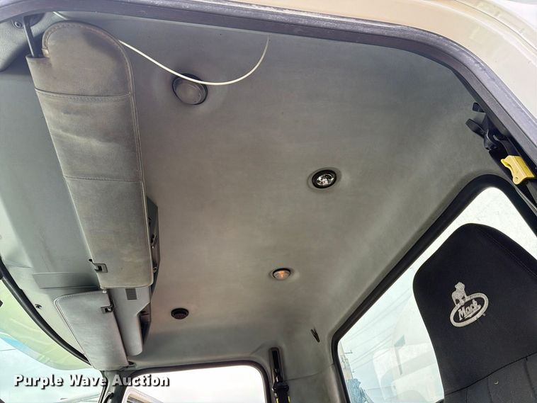 image for item FG3025 2012 Mack Granite fuel truck