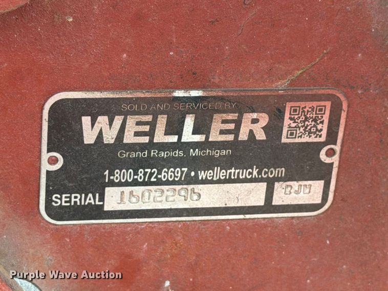 image for item FG3025 2012 Mack Granite fuel truck