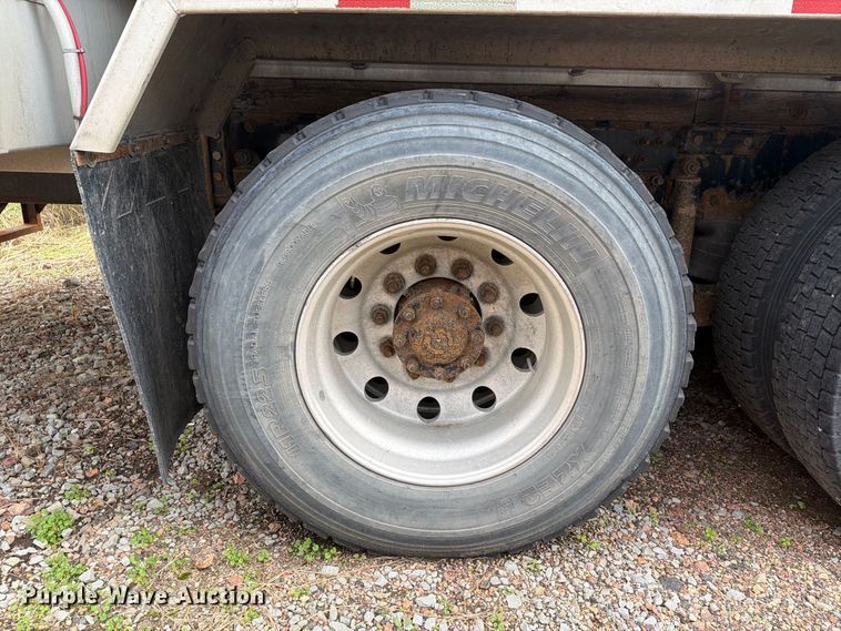 image for item FG3025 2012 Mack Granite fuel truck