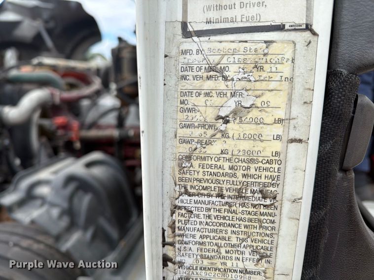 image for item FG3025 2012 Mack Granite fuel truck