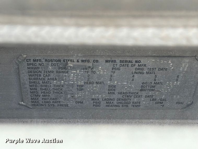 image for item FG3025 2012 Mack Granite fuel truck