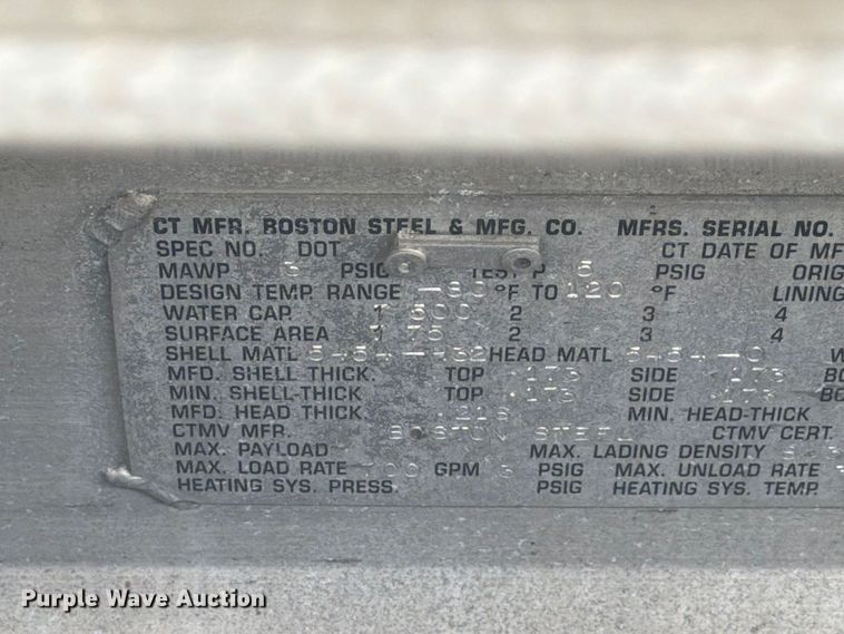 image for item FG3025 2012 Mack Granite fuel truck
