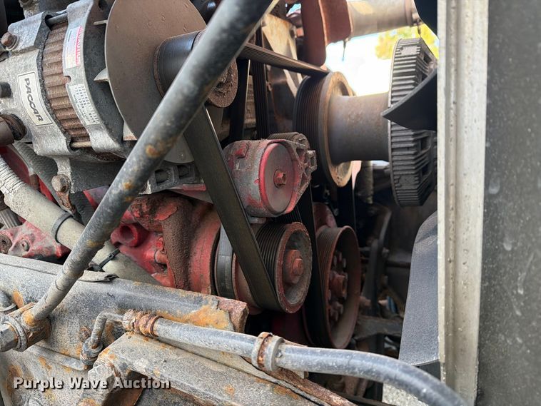 image for item FG3026 2013 Peterbilt 367 fuel truck