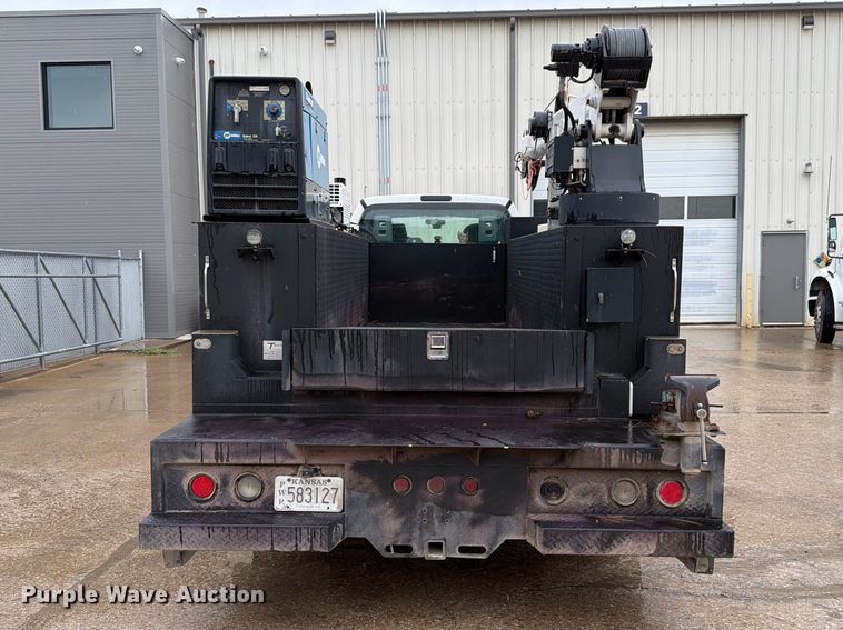 image for item FH6420 2018 Ford F750 Super Duty Ext. Cab utility / service truck