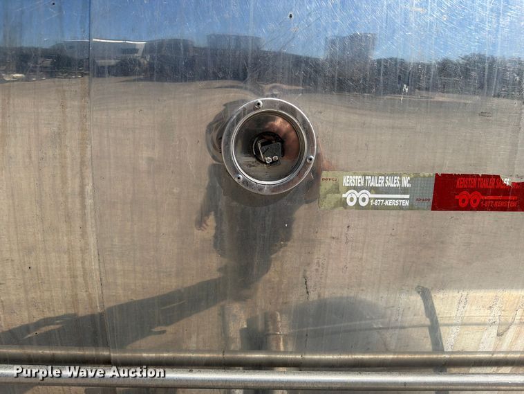 image for item FI0447 1988 Sunshine Stainless Tank & Equip tank trailer