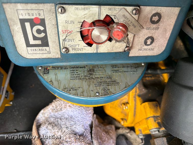 image for item FI2027 2016 Peterbilt 330 fuel / lube truck