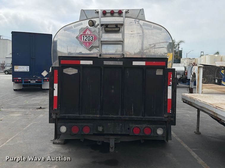 image for item FI2028 2011 International LA627 fuel truck
