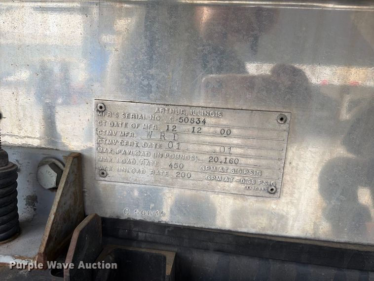 image for item FI2028 2011 International LA627 fuel truck
