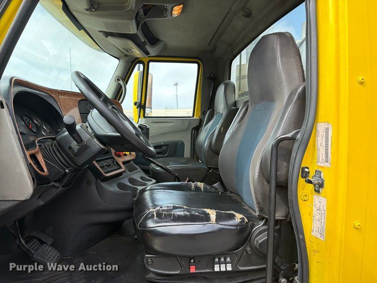 image for item FI2028 2011 International LA627 fuel truck