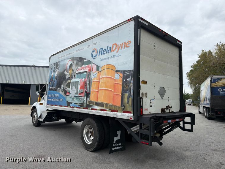 image for item FJ2015 2007 Kenworth T300 box truck